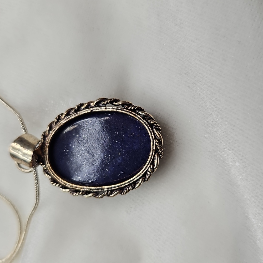 Blue Oval Lapis Lazuli Natural Gemstone Pendant Necklace Silver Plated Chain - Picture 5 of 6